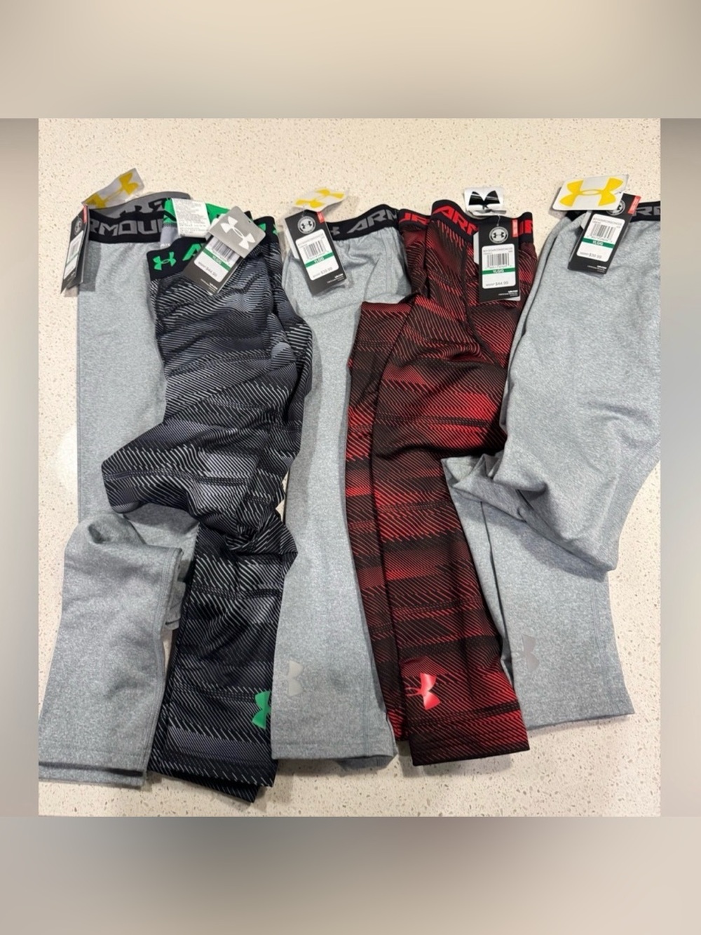 Under Armour Boys Youth Large Leggings 5 Pairs NWT Compression $240 Retail